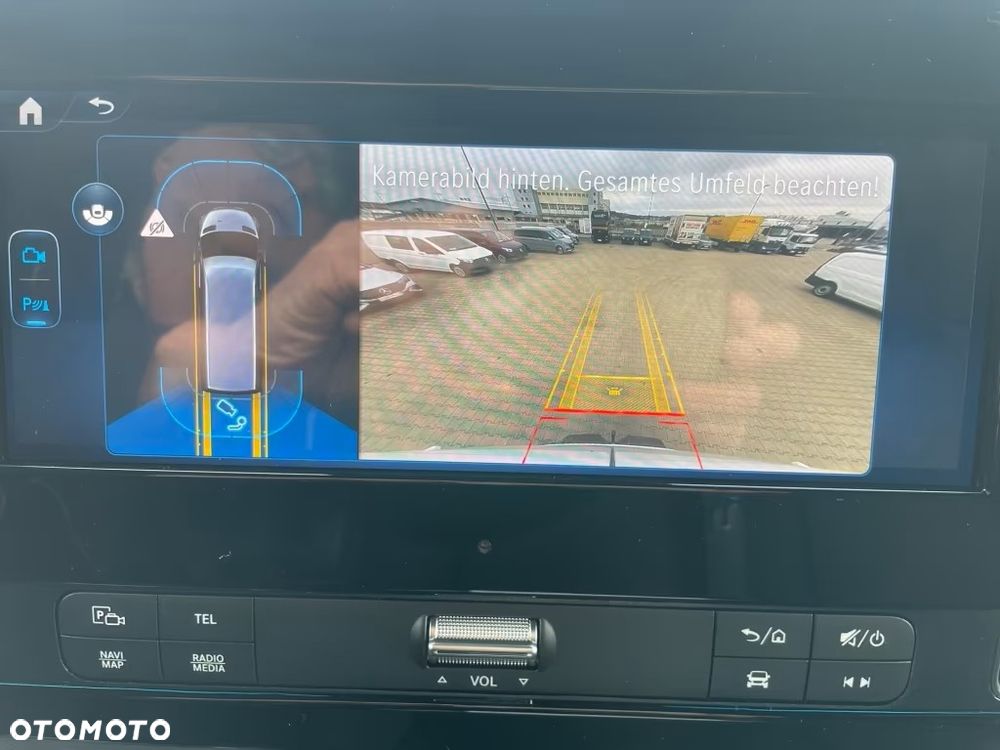 Mercedes-Benz Sprinter - 14