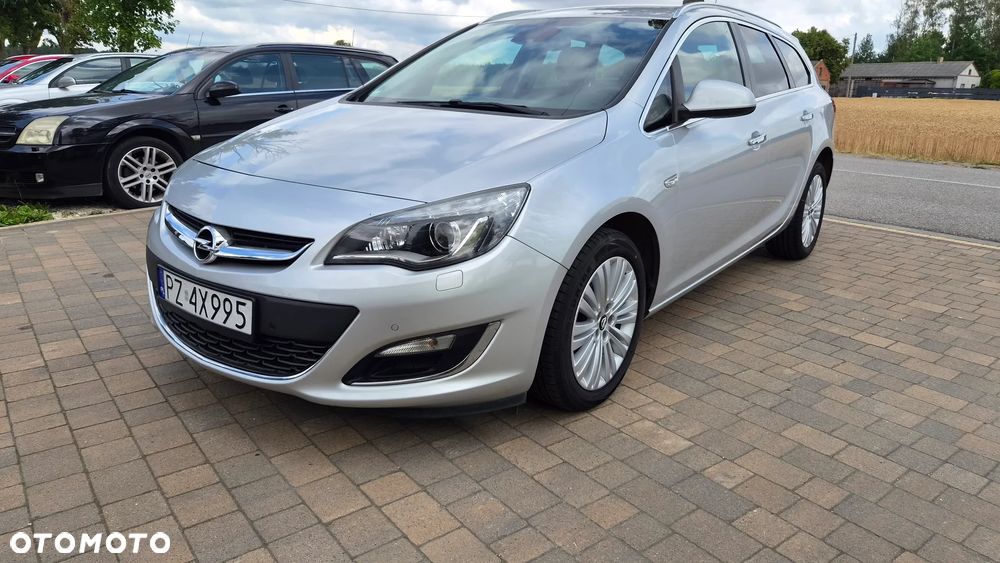 Opel Astra 1.4 T Cosmo - 1