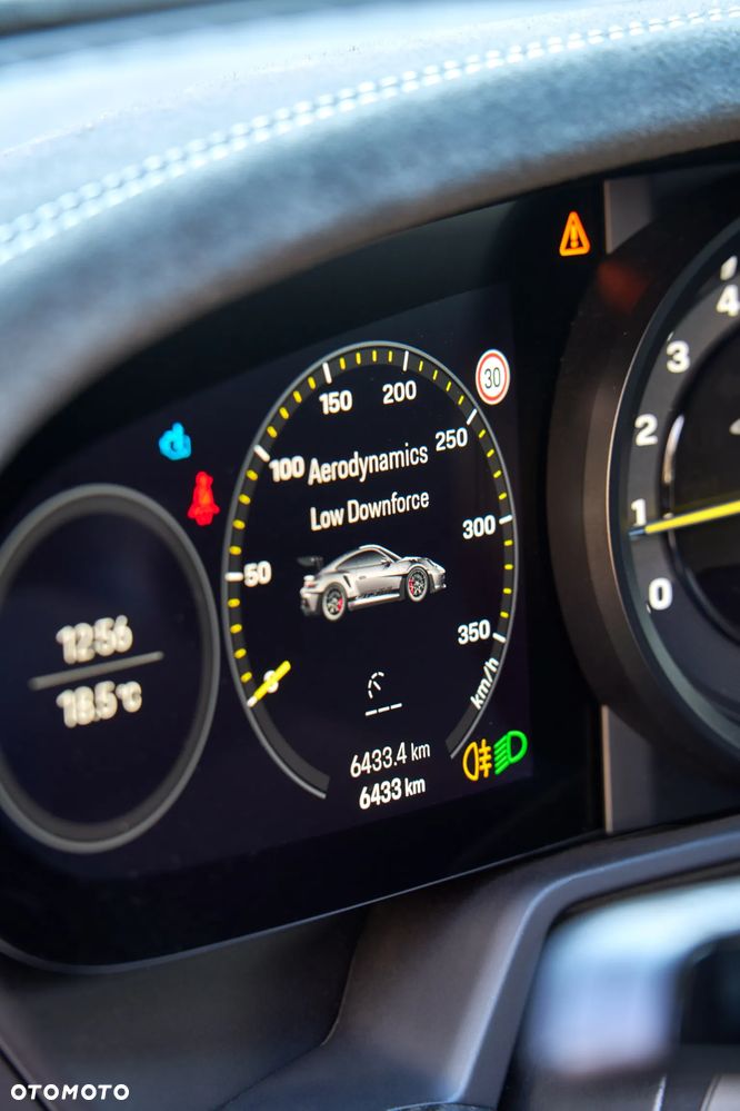 Porsche 911 GT3 RS - 13