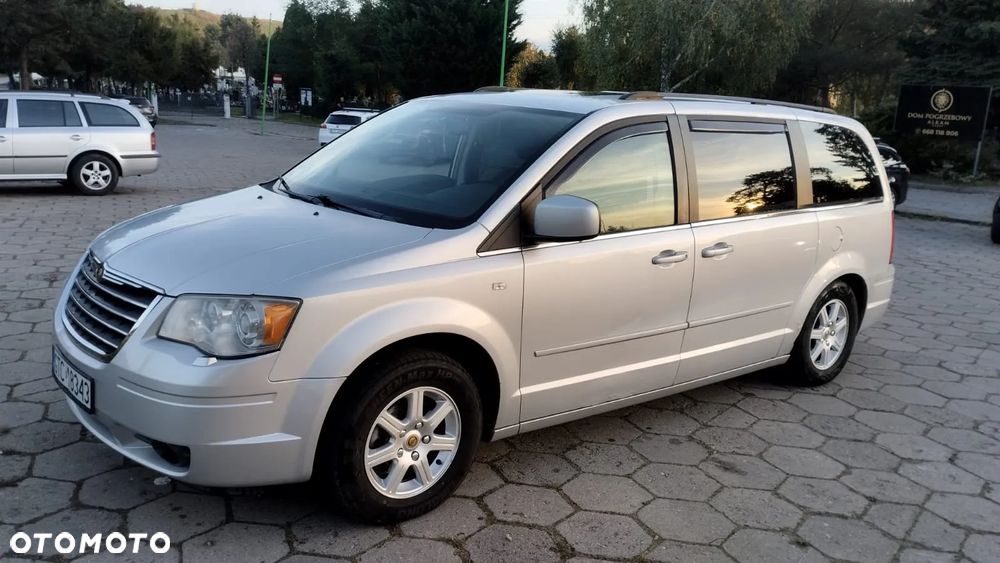 Chrysler Grand Voyager - 3
