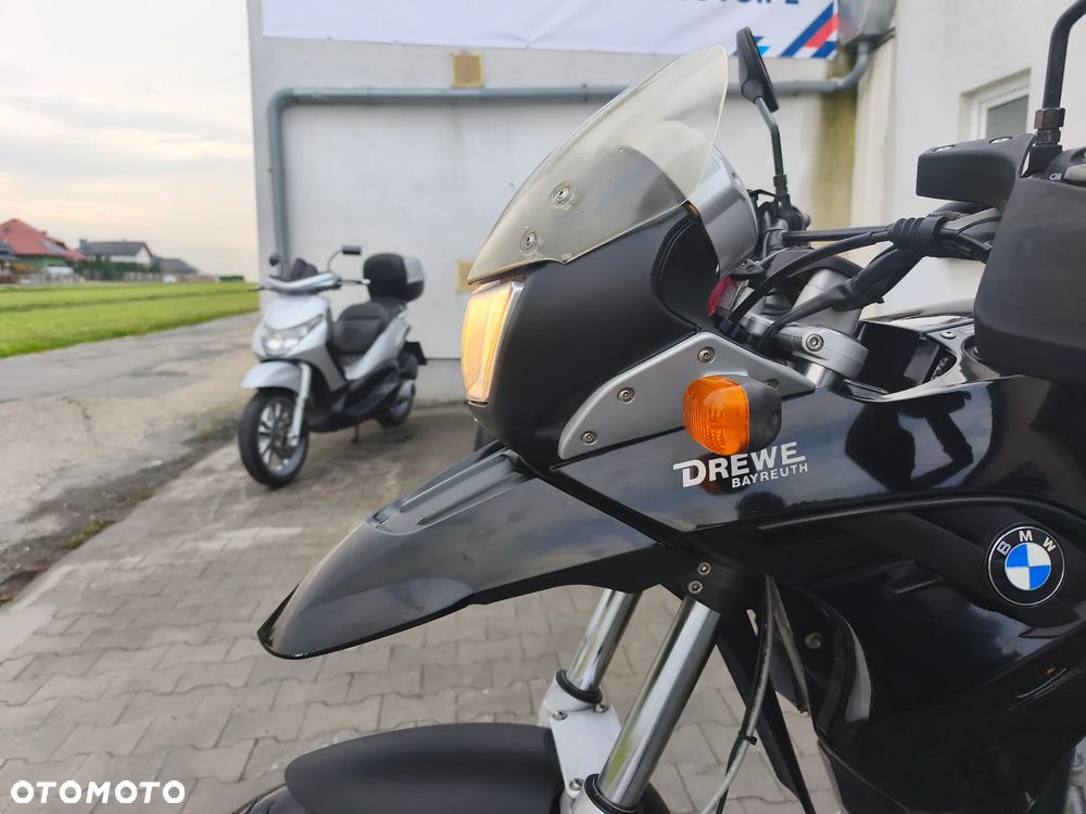 BMW F - 9