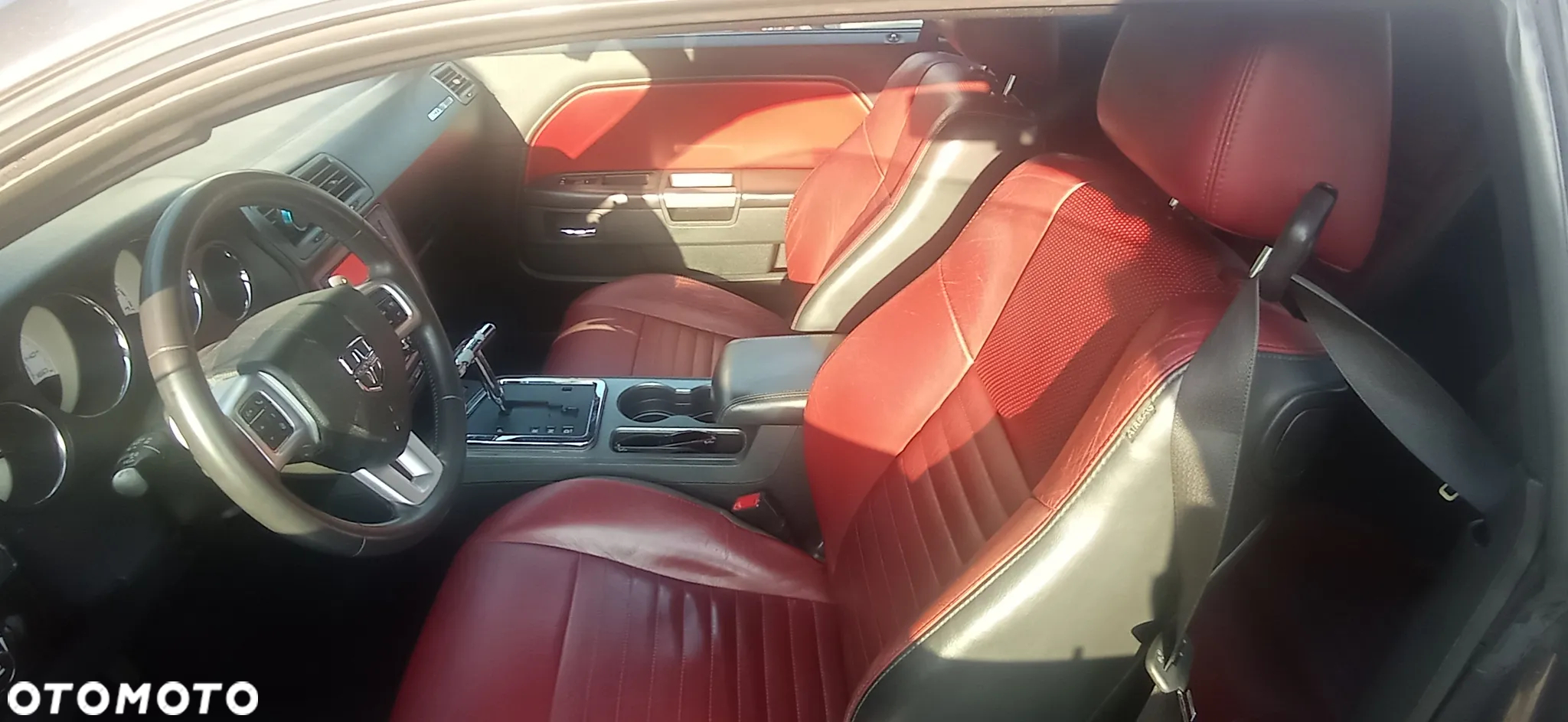 Dodge Challenger Automatik R/T Plus - 24