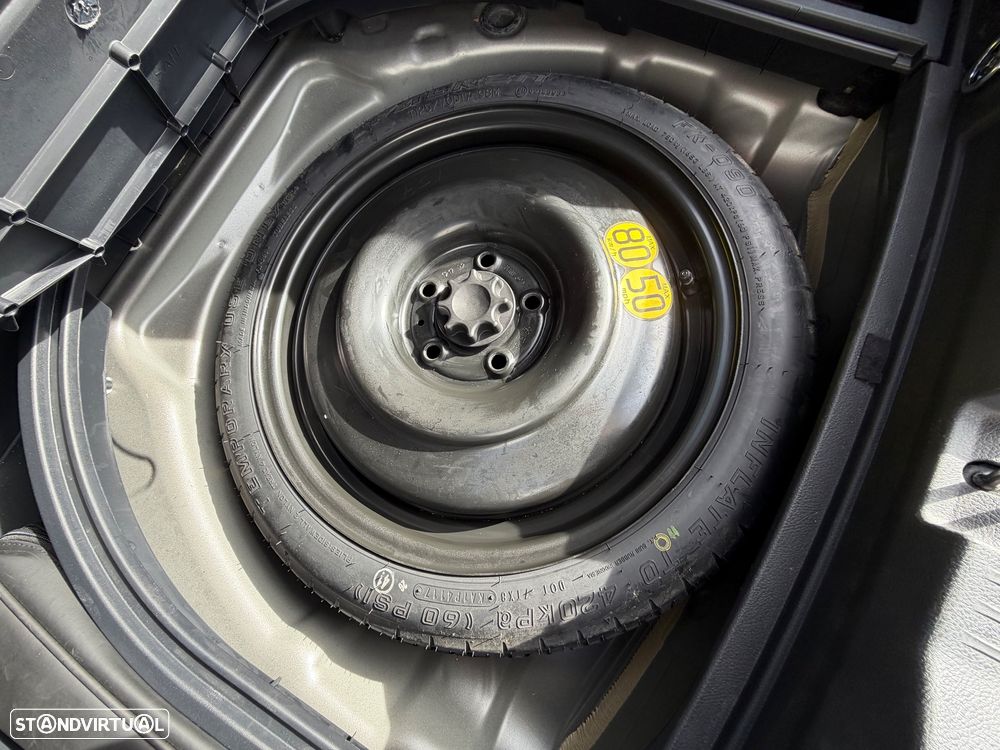 Toyota Auris 1.8 HSD Comfort +P.Techno+P.Sport - 7