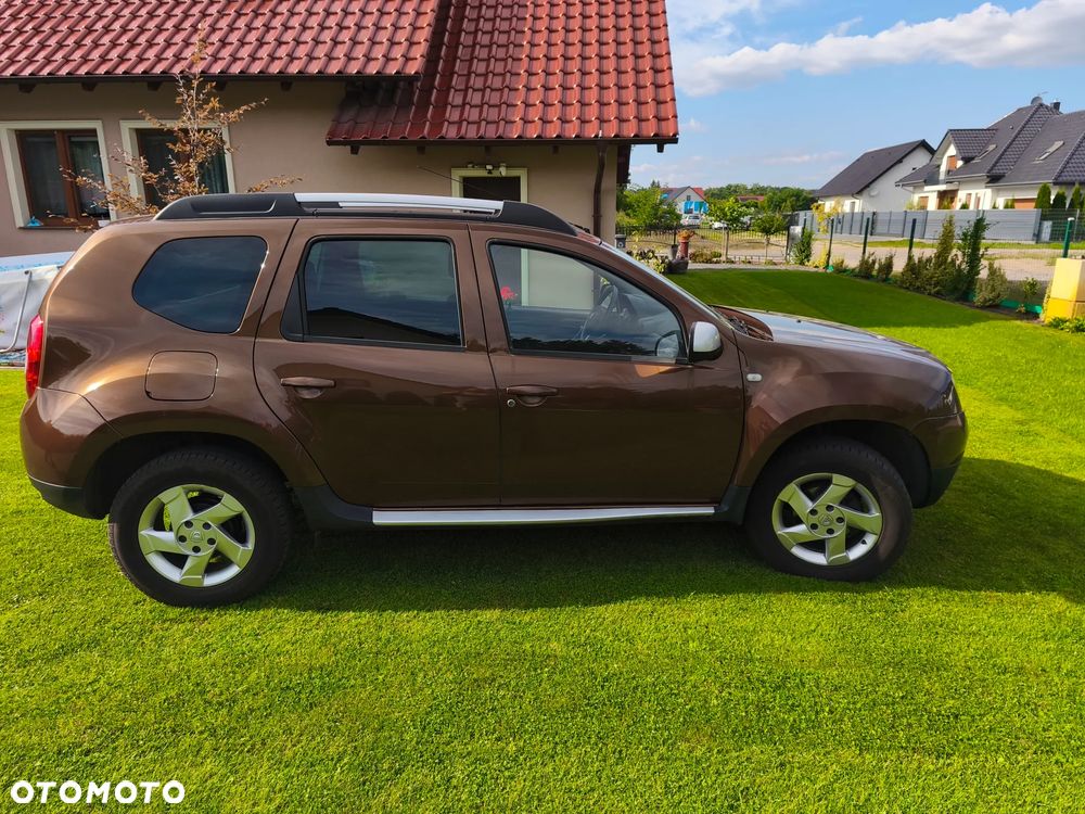 Dacia Duster 1.6 Laureate 4x4 - 10