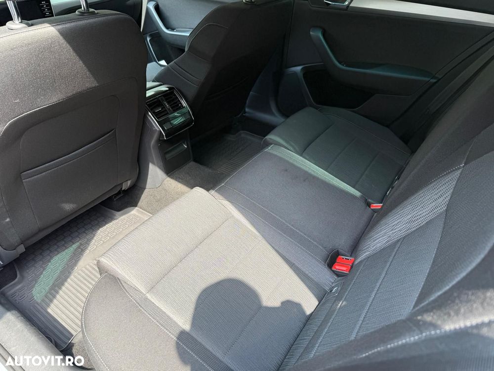Skoda Superb 2.0 TDI DSG Ambition - 11
