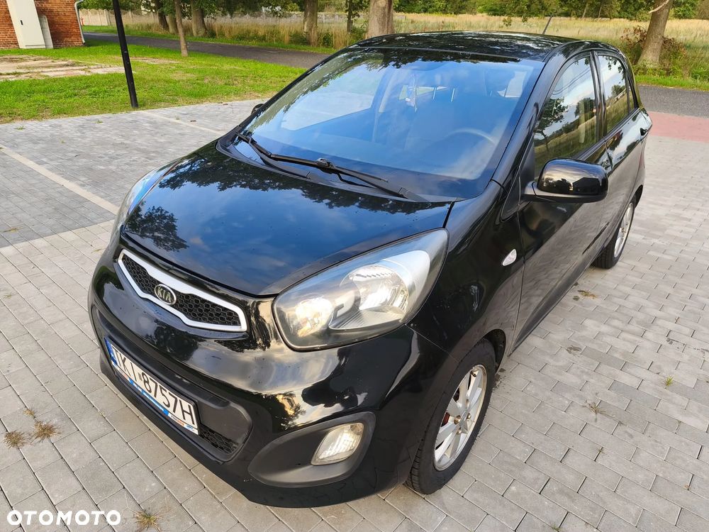 Kia Picanto 2011 photo 2