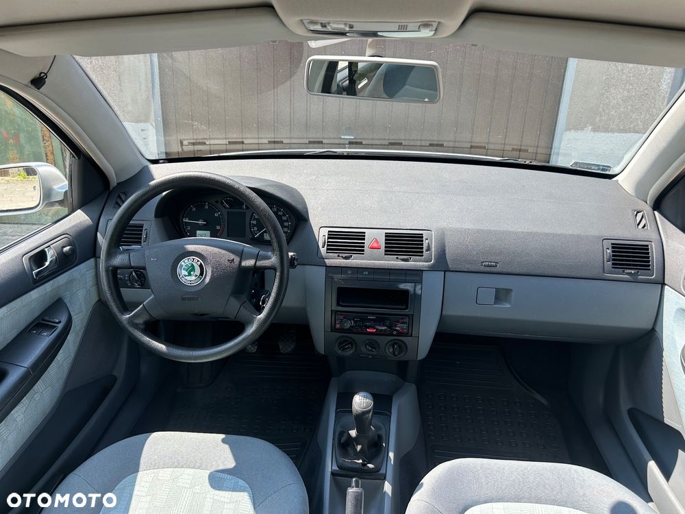 Skoda Fabia - 7