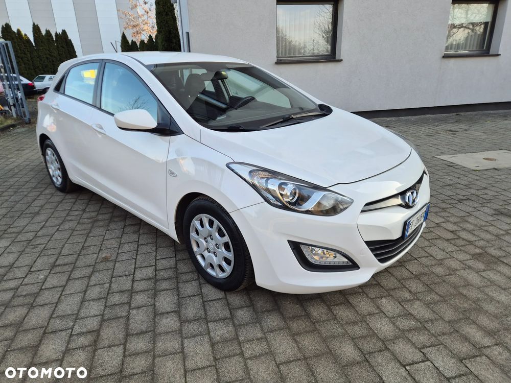 Hyundai i30 1.4 CRDi Trend - 3
