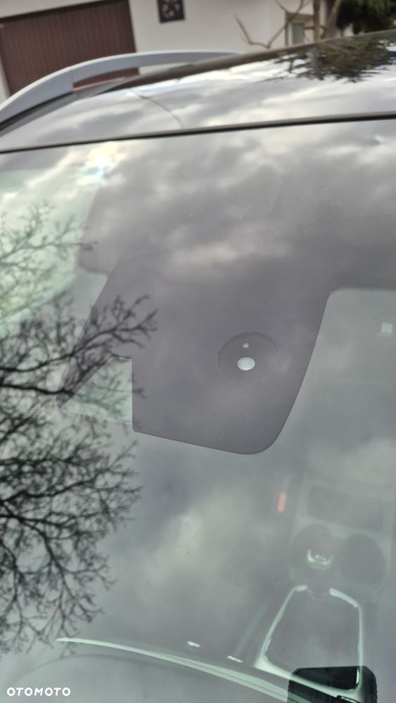 Nissan Qashqai 1.6 dCi N-Connecta - 28