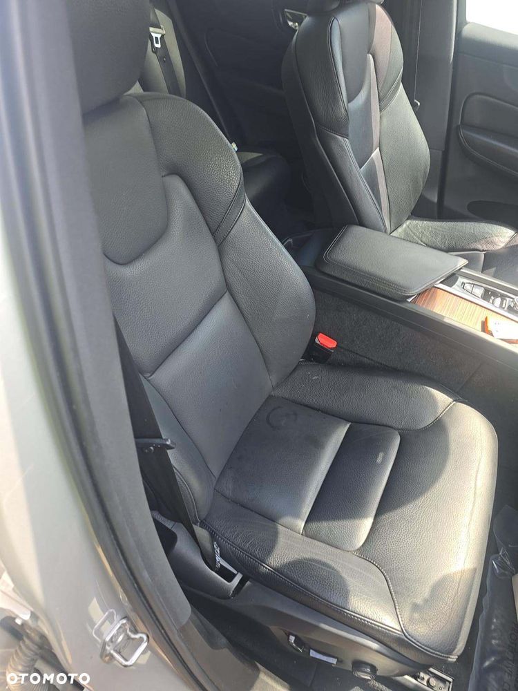 Volvo XC 60 - 18