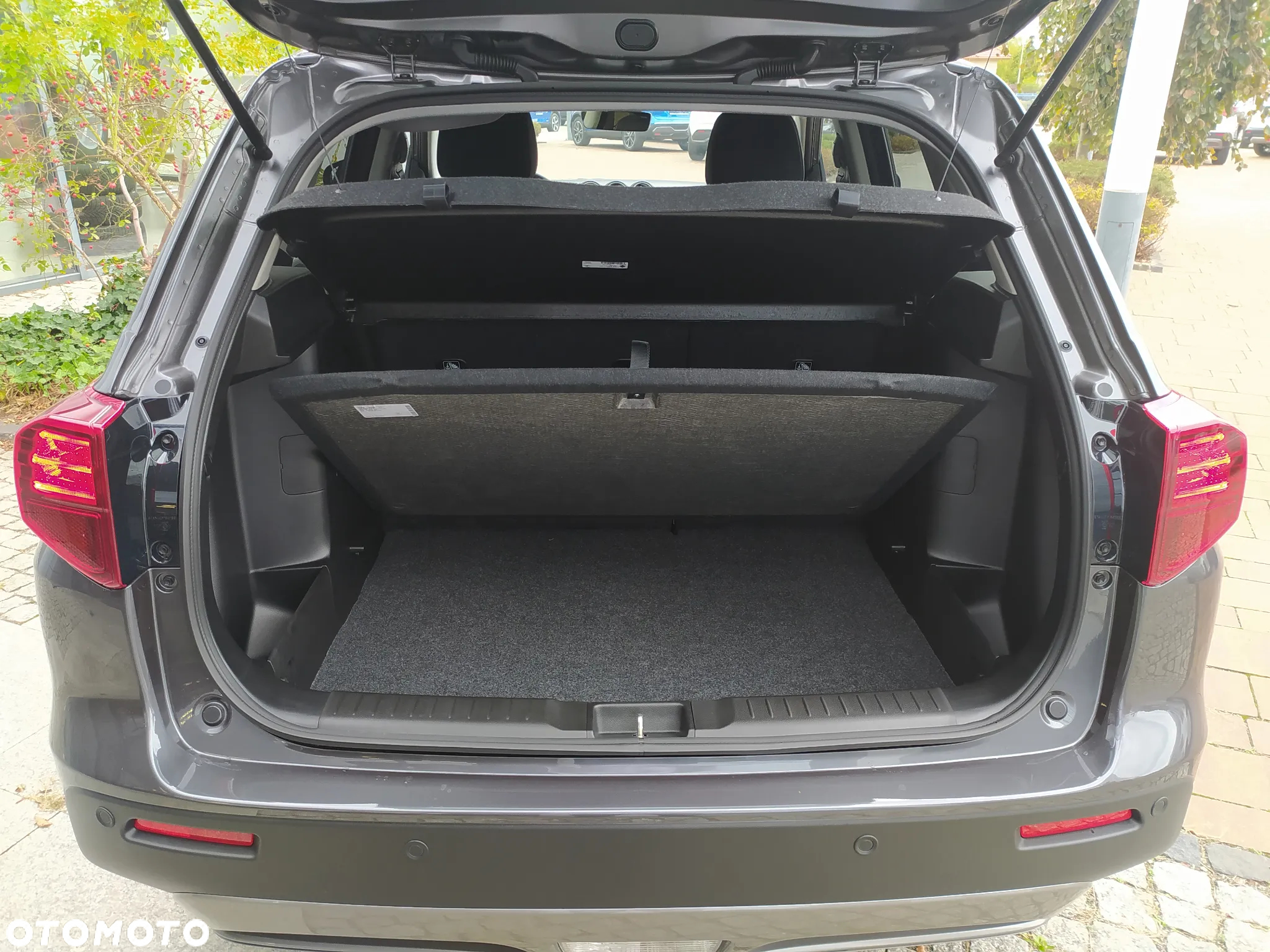 Suzuki Vitara 1.4 Boosterjet mHEV Premium Plus 4WD - 11