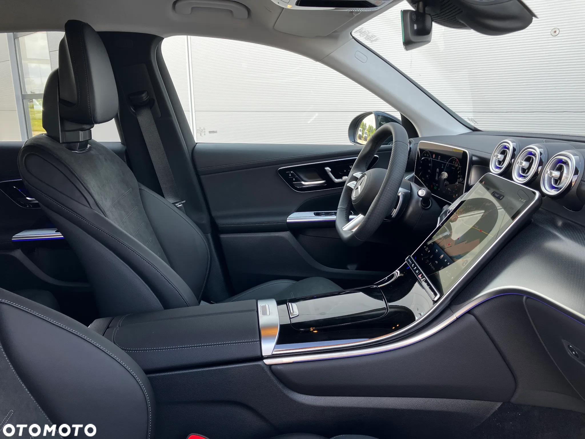 Mercedes-Benz GLC 300 e 4-Matic AMG Line - 5