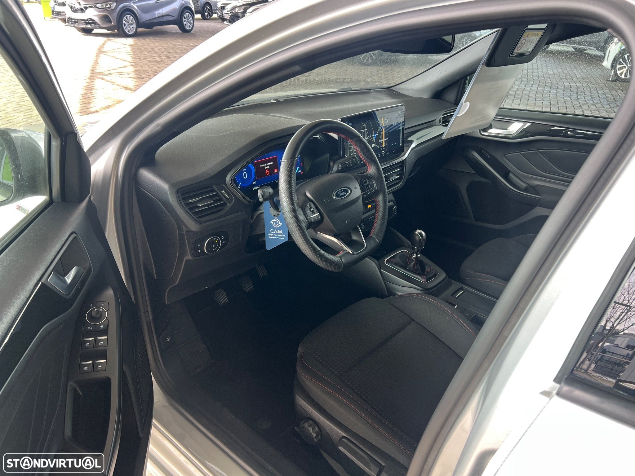 Ford Focus SW 1.0 EcoBoost MHEV ST-Line X - 5
