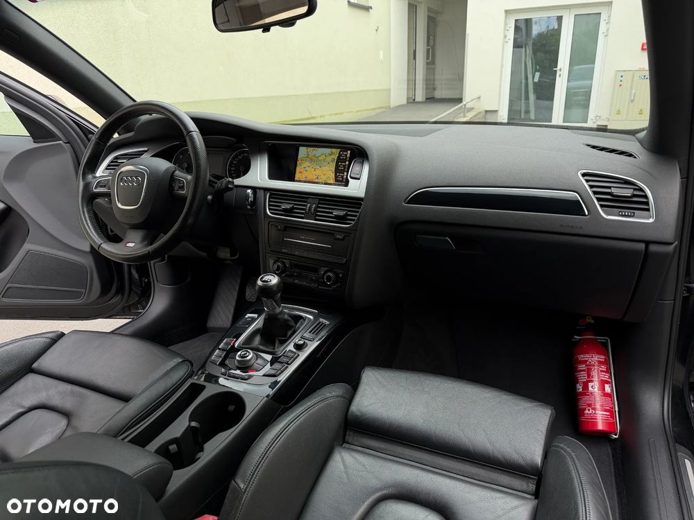 Audi A4 Avant 2.0 TDI DPF S line Sportpaket (plus) - 20
