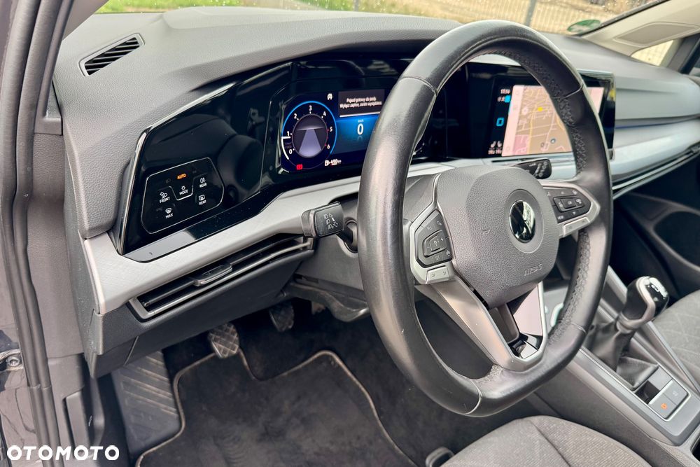 Volkswagen Golf - 20