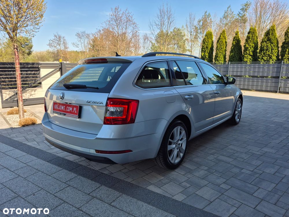 Skoda Octavia 2.0 TDI SCR Style DSG - 4