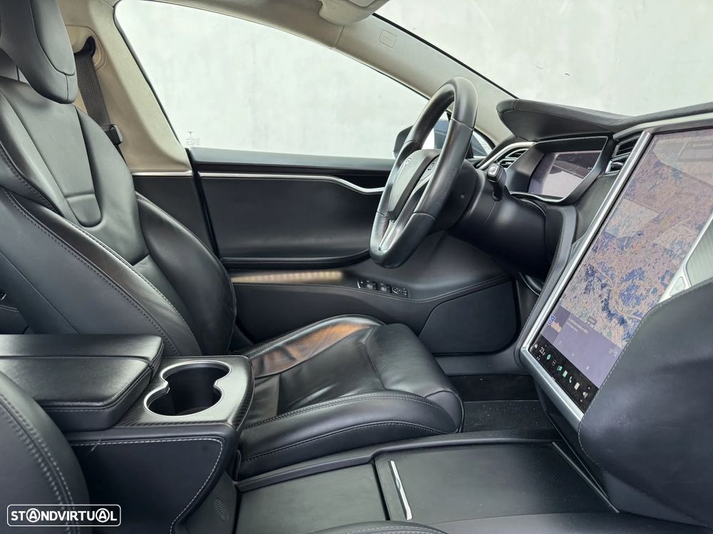 Tesla Model S 100D - 12