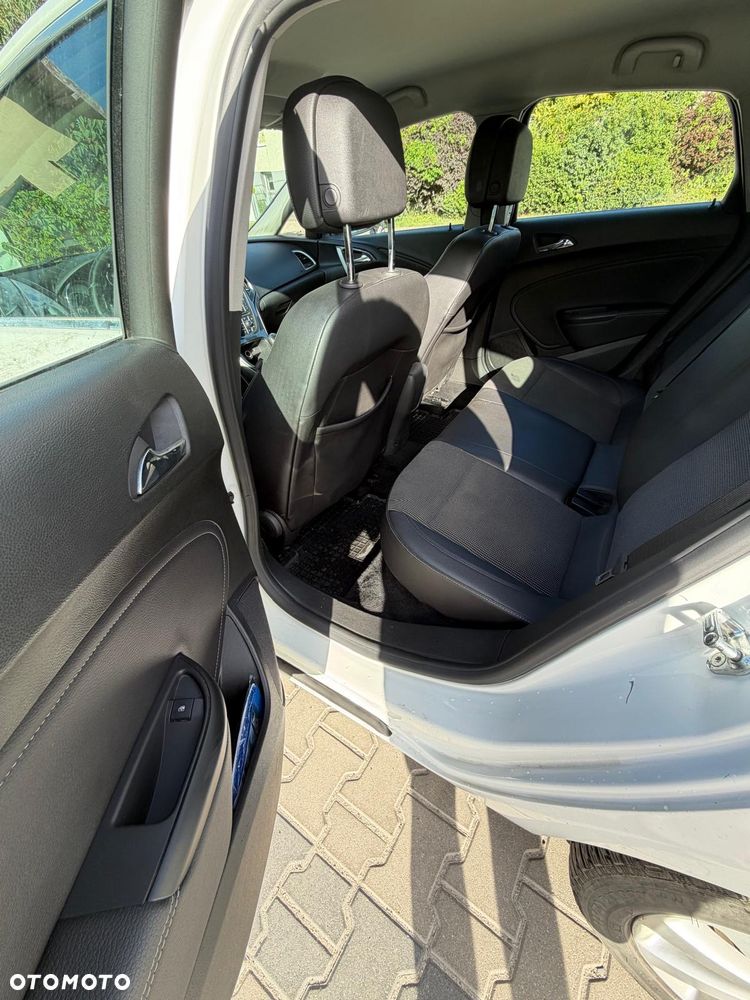 Opel Astra - 7