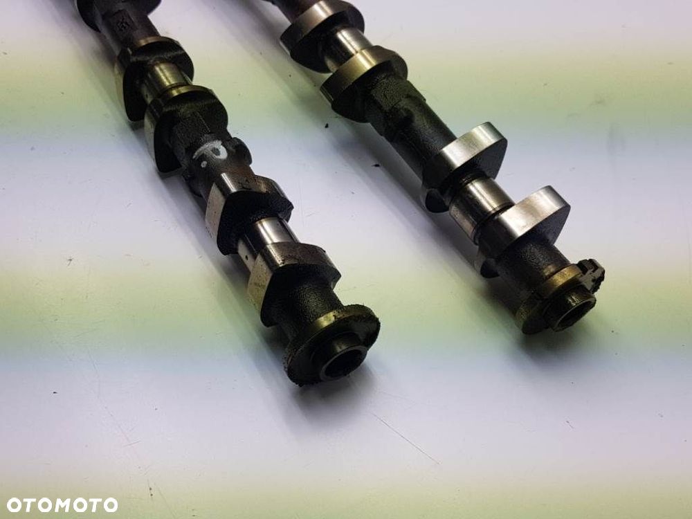 WAŁEK ROZRZĄDU PRAWY KOMPLET MAXIMA A34 3.5 V6 - 3