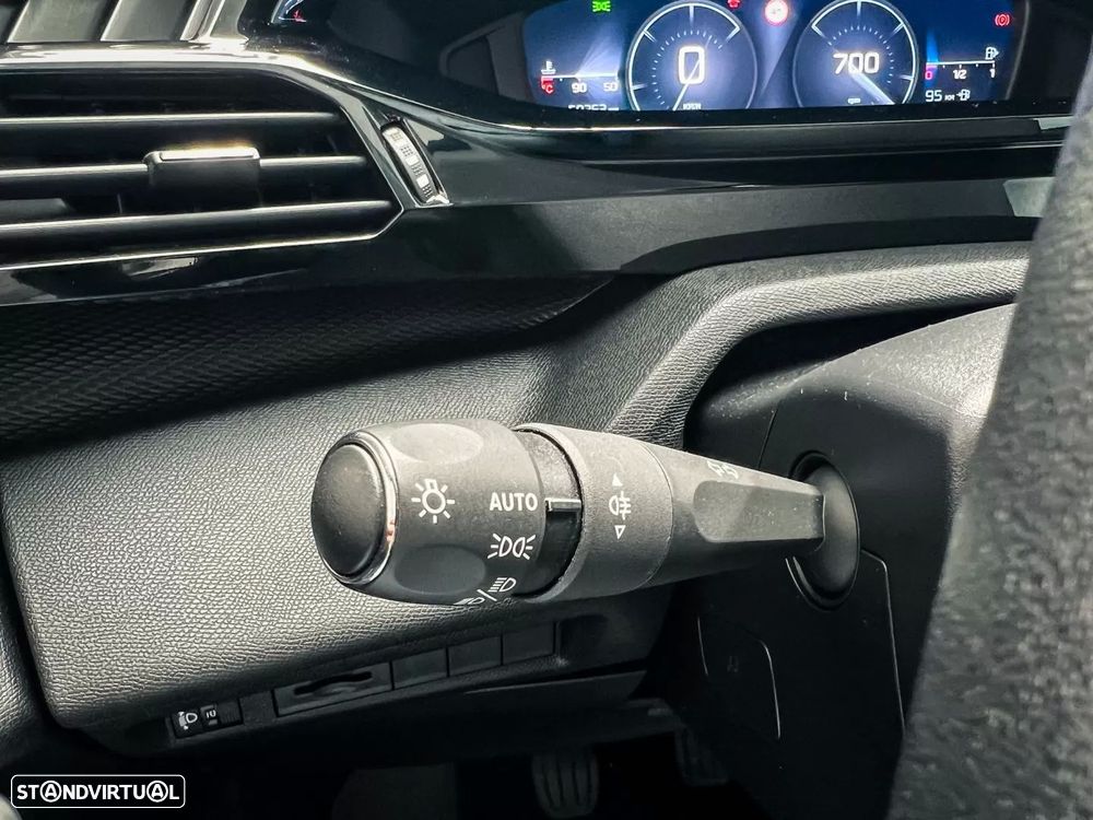 Peugeot 308 1.2 PureTech Active Pack - 16