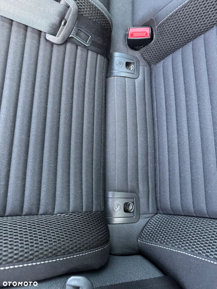 Volkswagen Golf 1.2 TSI BlueMotion Technology Cup - 21