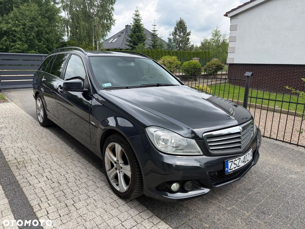 Mercedes-Benz Klasa C 200 (BlueEFFICIENCY) - 1