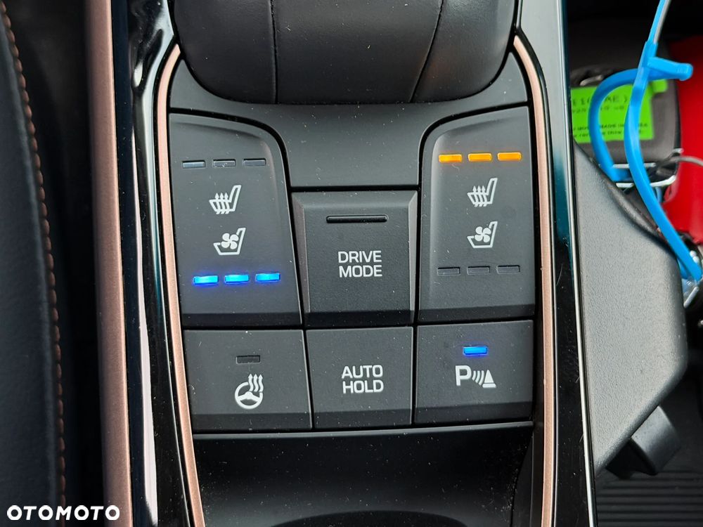 Hyundai IONIQ Premium - 22