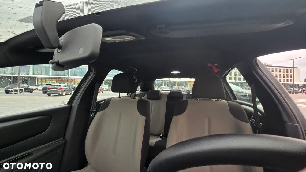 Citroën C4 1.6 16V Magic - 8