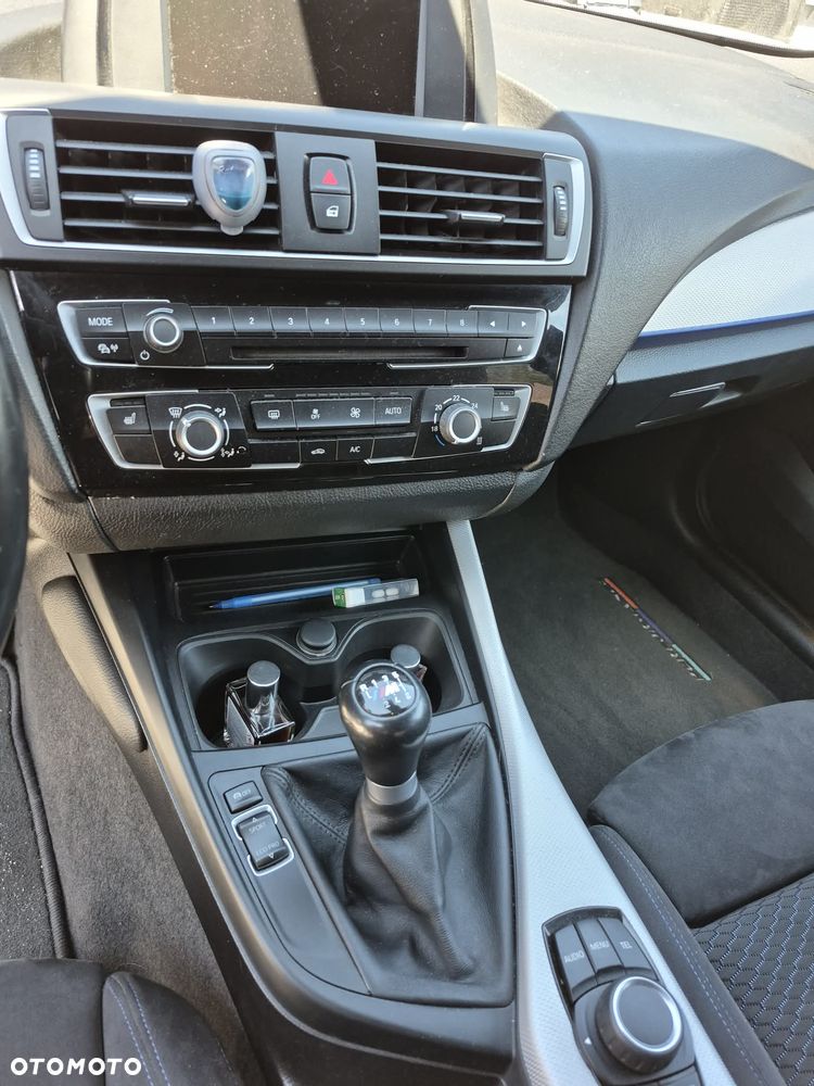 BMW Seria 1 116i - 20