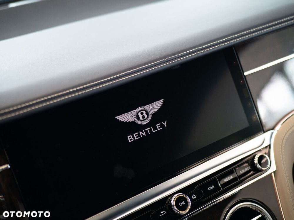 Bentley Continental GT - 13