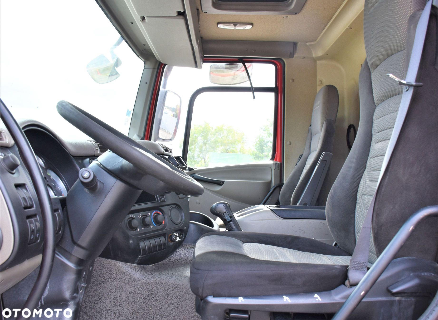 DAF CF 85.410 Skrzynia 6,80m + PK 18002-EHC+PILOT /8x4 - 9