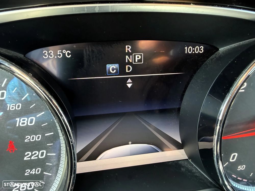 Mercedes-Benz E 220 d AMG - 36