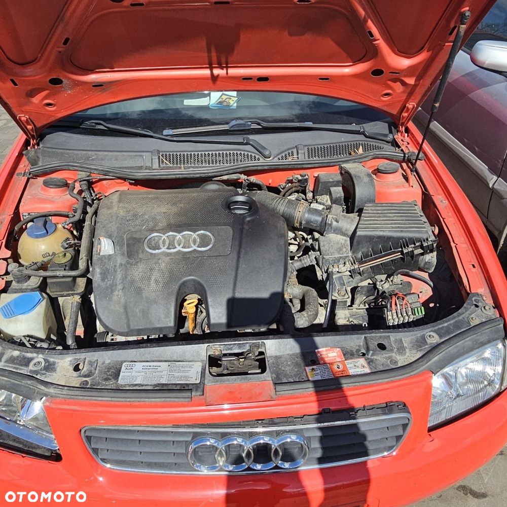 Audi A3 8L (2000r) 1,6 B 74 kW / 100 KM - 6