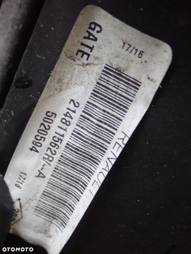 PAS PRZEDNI WZMOSNIENIE CHŁODNICA WENTYLATORY  RENAULT MASTER III - 5