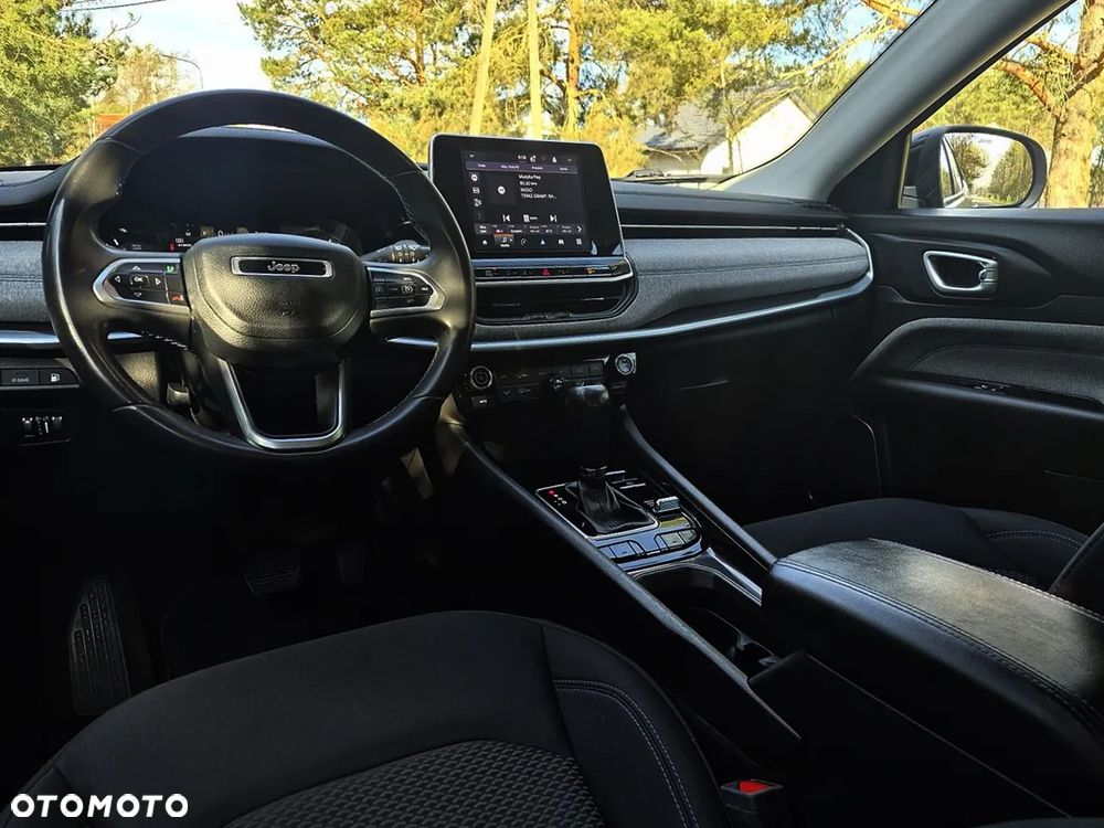 Jeep Compass - 13