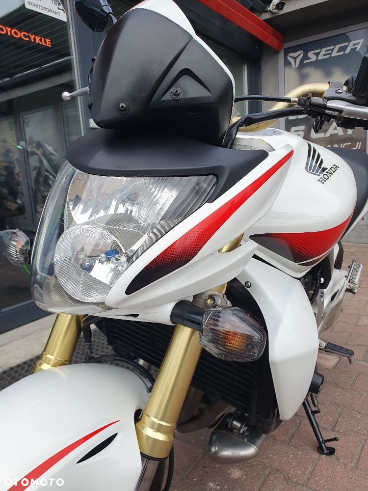 Honda Hornet - 4