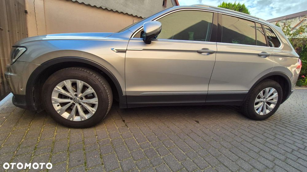 Volkswagen Tiguan - 9