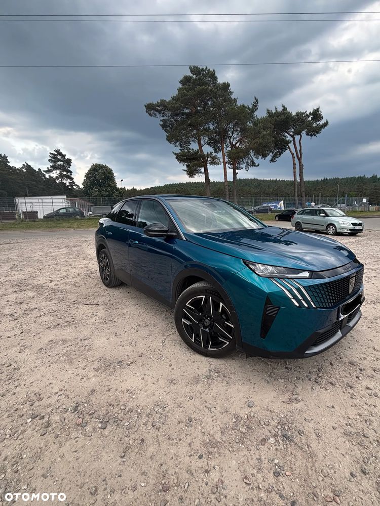 Peugeot 3008 1.2 PureTech mHEV Allure Pack S&S e-DCS6 - 8
