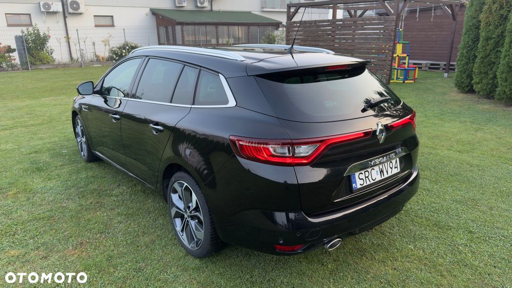 Renault Megane BLUE dCi 150 EDC BOSE EDITION - 4