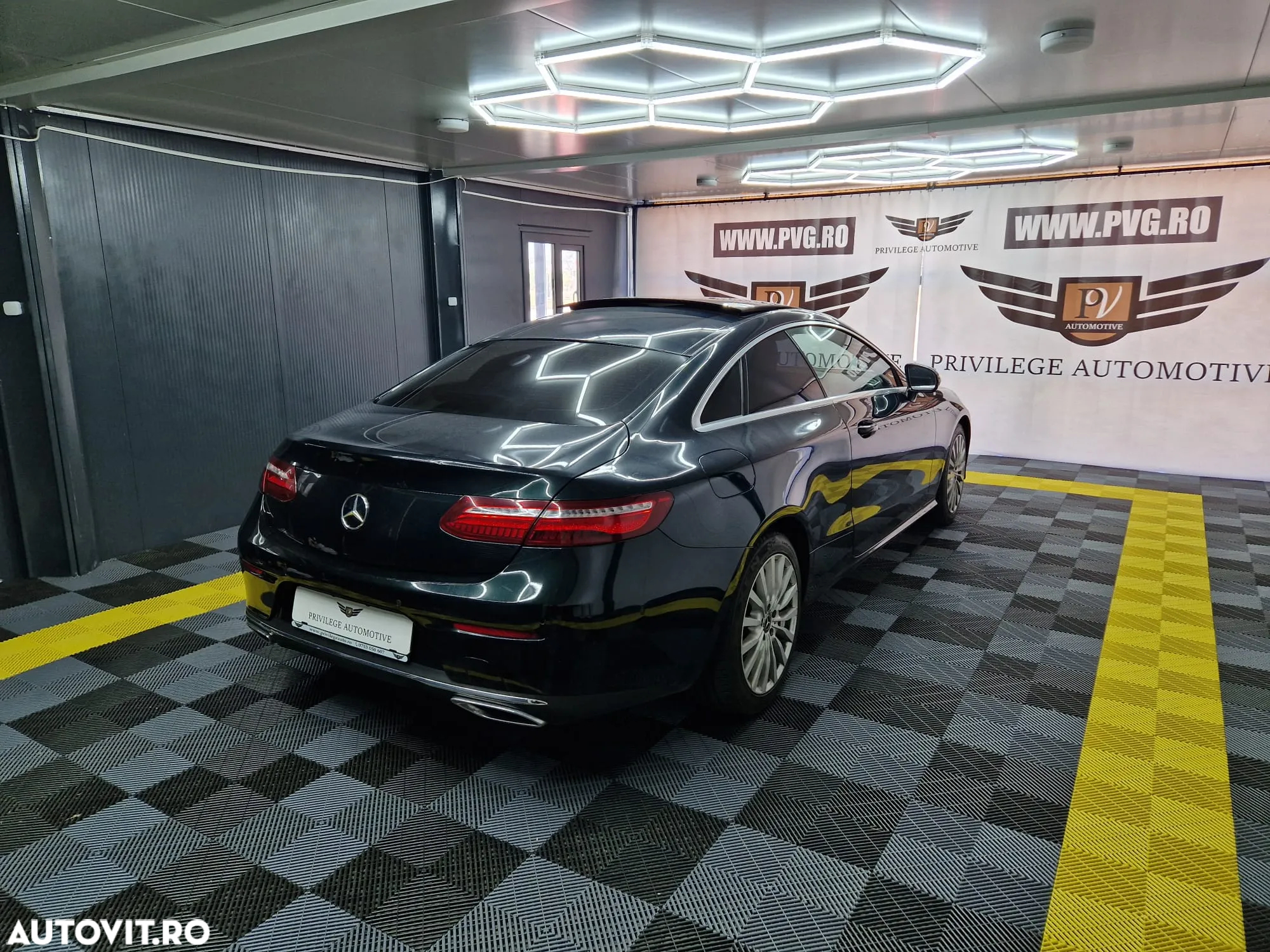 Mercedes-Benz E 220 d Coupe Aut. - 4