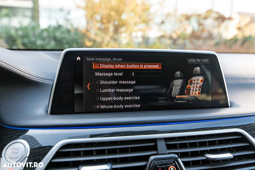 BMW Seria 7 750d xDrive - 32