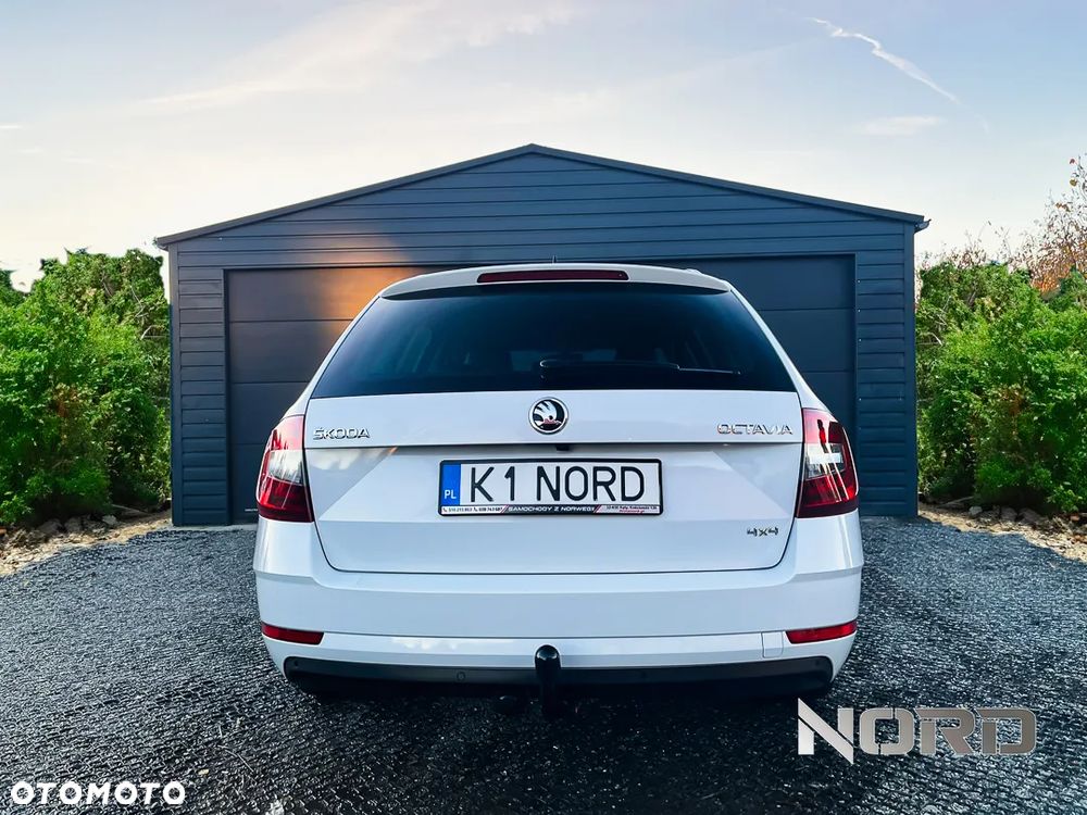 Skoda Octavia 2.0 TDI 4x4 Style DSG - 8