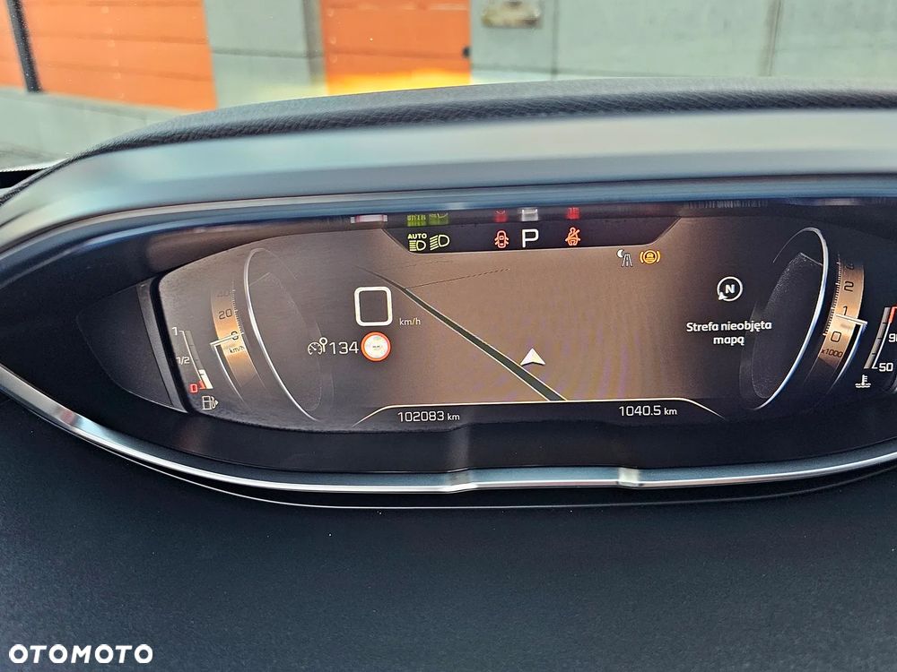 Peugeot 5008 PureTech 180 EAT8 Stop & Start GT - 23