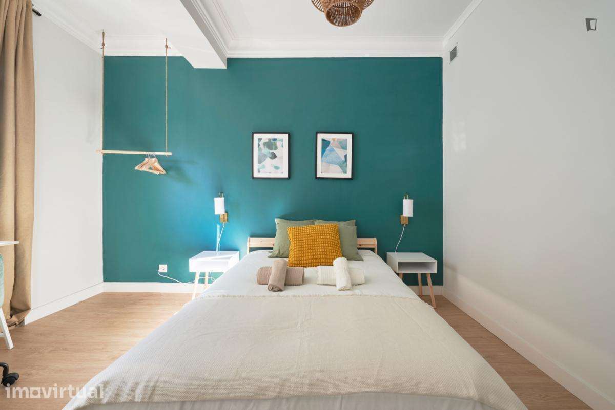 Quarto - localizado em Roma-Areeiro Lisbon - Grande imagem: 3/10