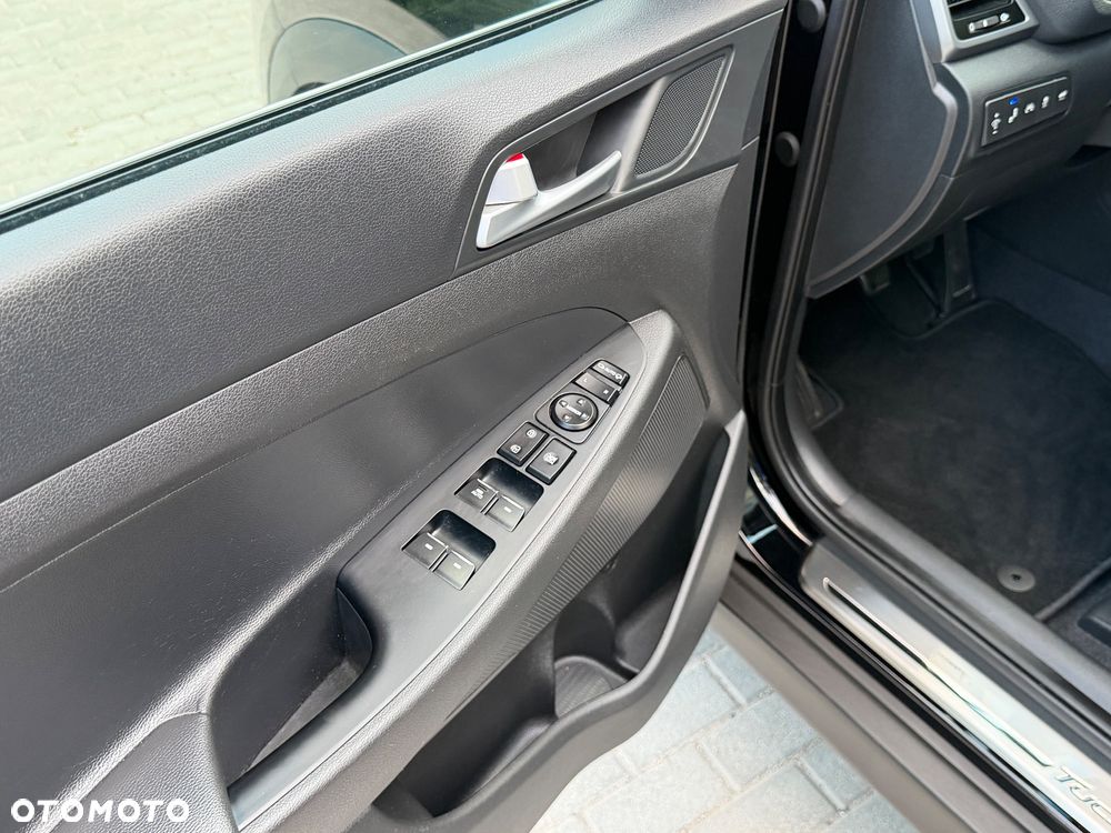 Hyundai Tucson 2.0 CRDI Premium 4WD - 8