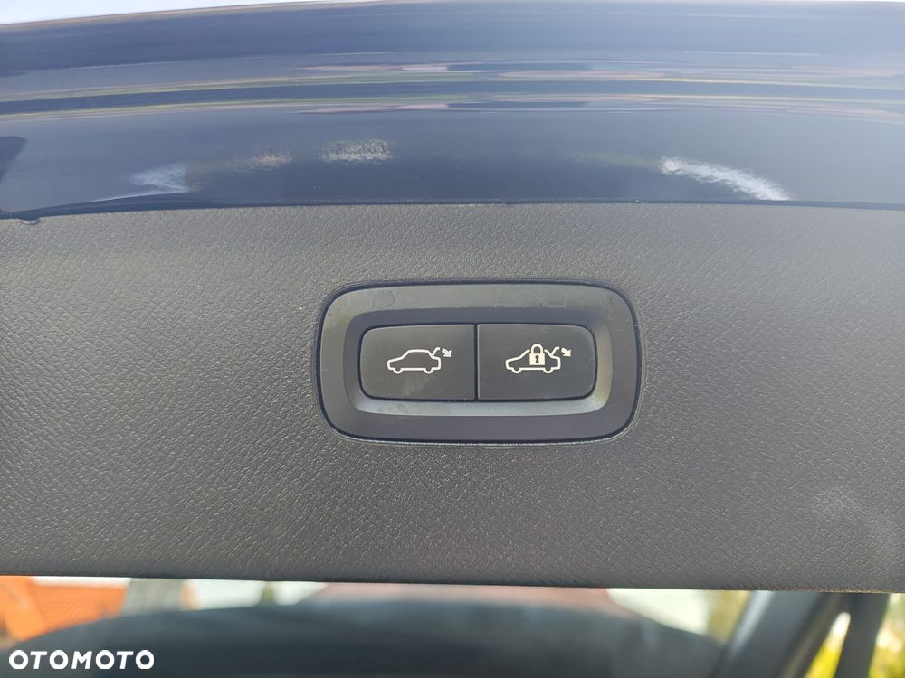 Volvo XC 90 B5 D AWD Inscription 6os - 36