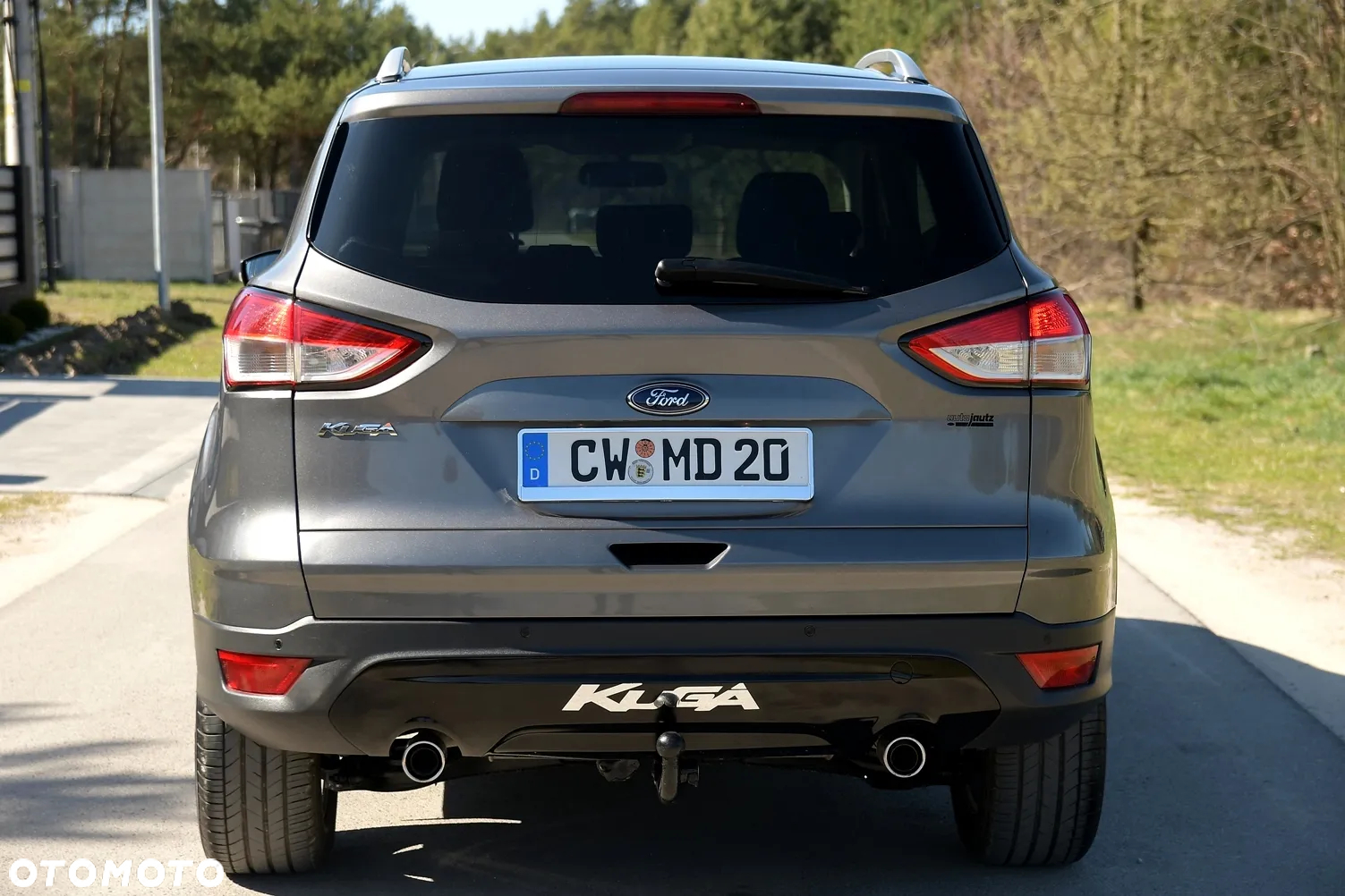Ford Kuga - 10