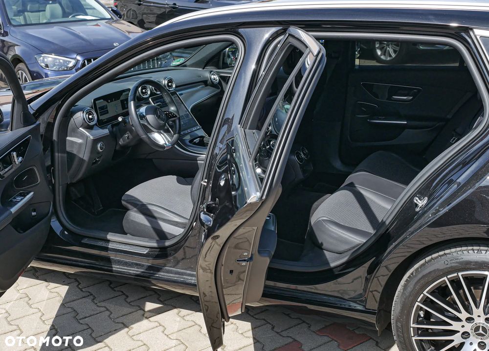 Mercedes-Benz Klasa C 220 d 9G-TRONIC Avantgarde - 25