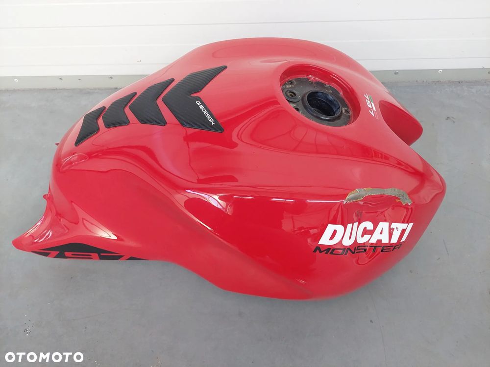 DUCATI MONSTER 797 zbiornik paliwa bak 18- - 1