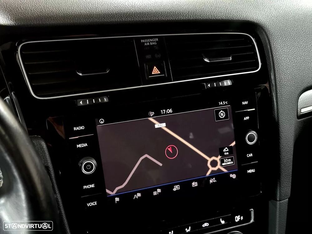 VW Golf Variant 2.0 TDi GTD DSG - 28